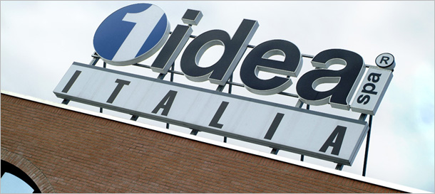 1 idea italia logo